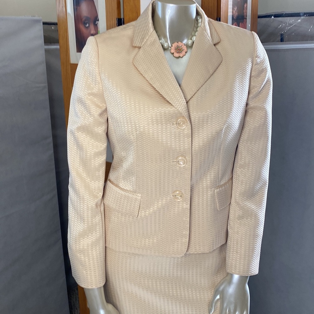 EVAN PICONE SUIT
